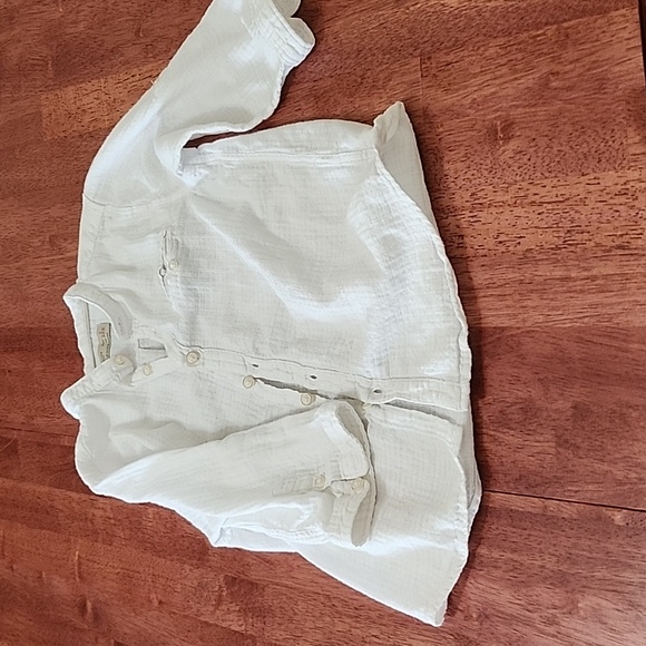 Boy's button down shirt - Picture 1 of 3
